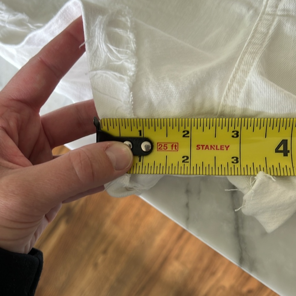 Madewell White High-Waisted Women Shorts - Picture 7 of 7